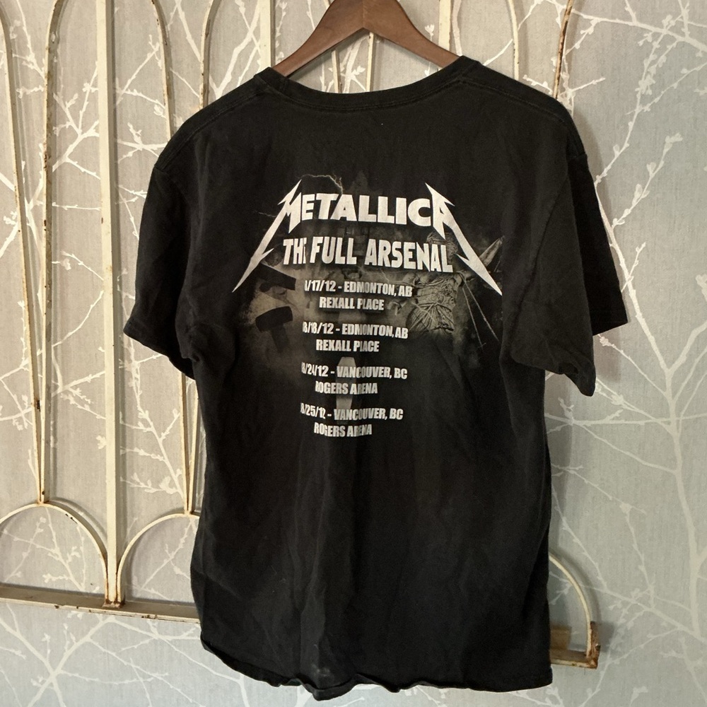Metallica The Full Arsenal Tour Shirt - Picture 2 of 2